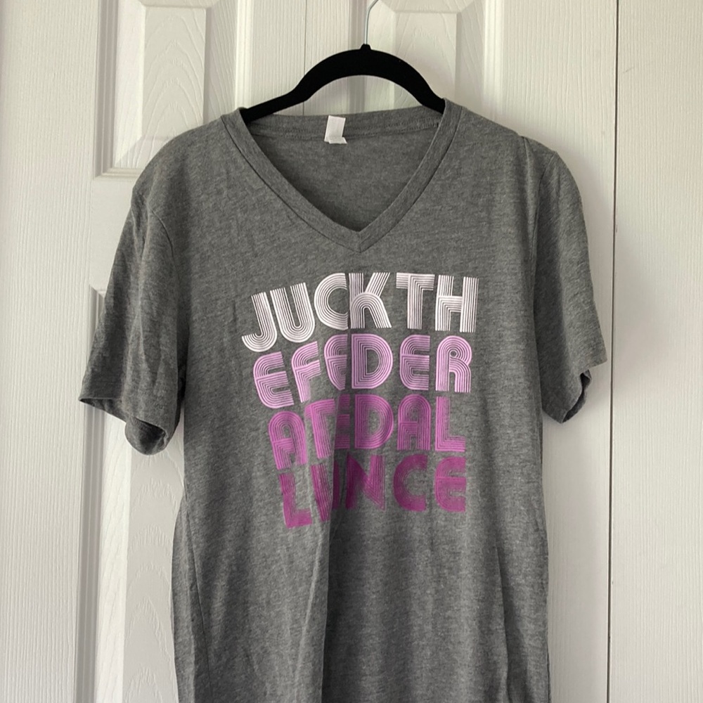💚 5 for $15! 💚 V Neck Mission to Zyxx Graphic T-Shirt